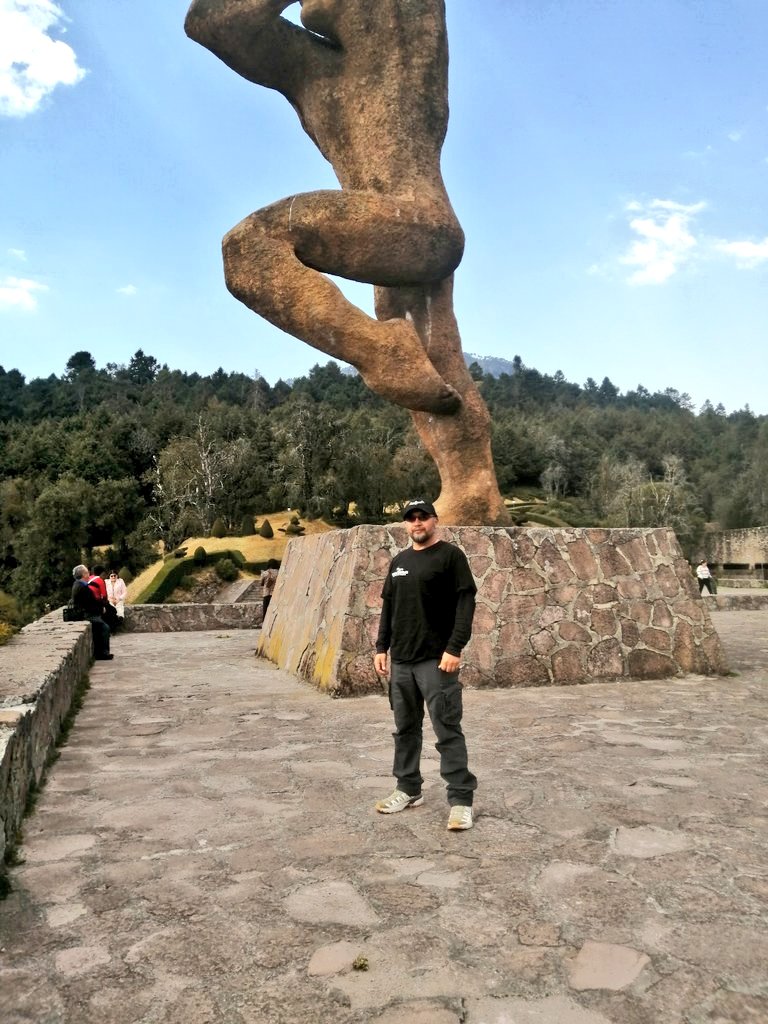 Bruceltoro's tweet image. Para los que tengan miedo, por obvias razones, de visitar la zona arqueológica de Teotihuacan les recomiendo visitar el Centro Ceremonial Otomí, en Temoaya. En lo que se enfrían las cosas... 
#GuíaDeTurismo #Cultura #Historia #Antropología #Arqueología #Tiroteo #México #Entérate