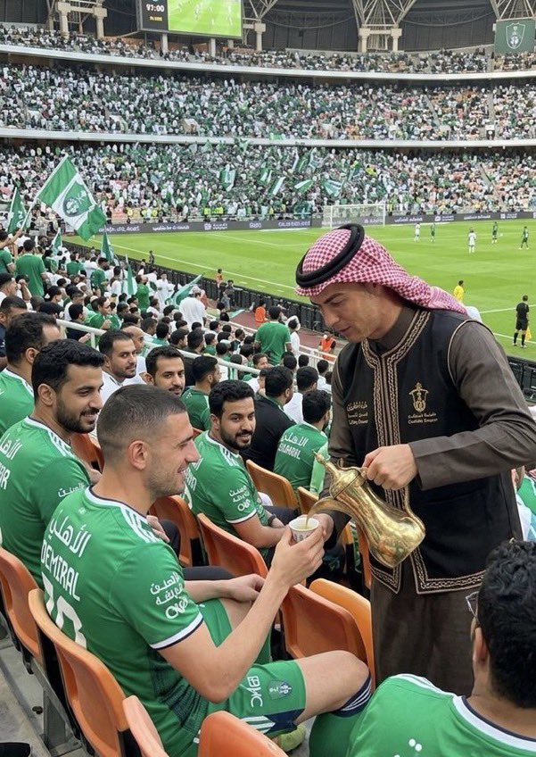 مُعاذ#كبير اسيا💚 tweet media