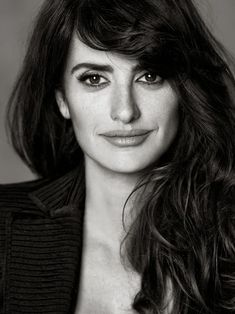 MysticalShaman's tweet image. #PenelopeCruz #beautiful #gorgeous #captivating #stunning #attractive #lovely #hot #eyes #hair #dark #amazing #sultry #passionate #sensual #sexy