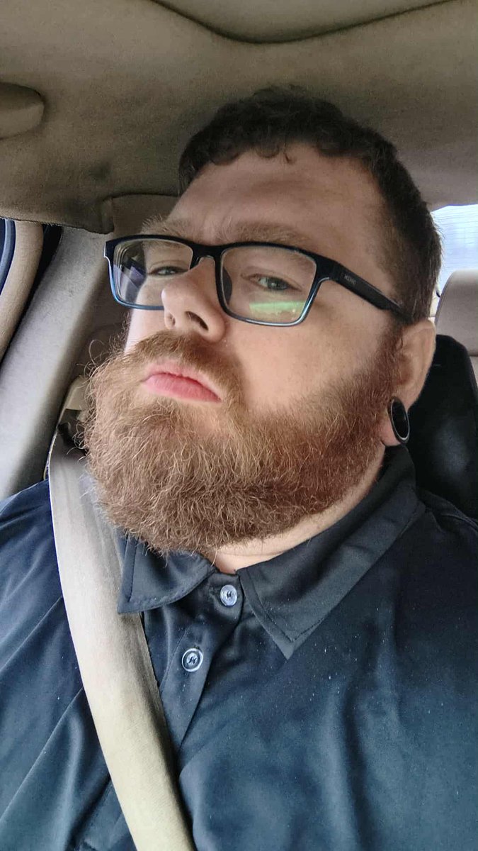 Srsly_fkd_up_pl's tweet image. I don't look too bad do I? #single #indiana #chubby #lonely