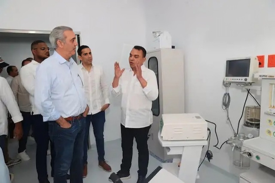 notamedicado's tweet image. Presidente Abinader pone en funcionamiento nueva emergencia y áreas remozadas del Hospital Municipal La Victoria

notamedica.do/2026/04/20/pre… 

#notamedica #nm #salud #noticiasdesalud #nuevaemergencia #remozamiento

@luisabinader 
@SNSRDO 
@drjuliolandron