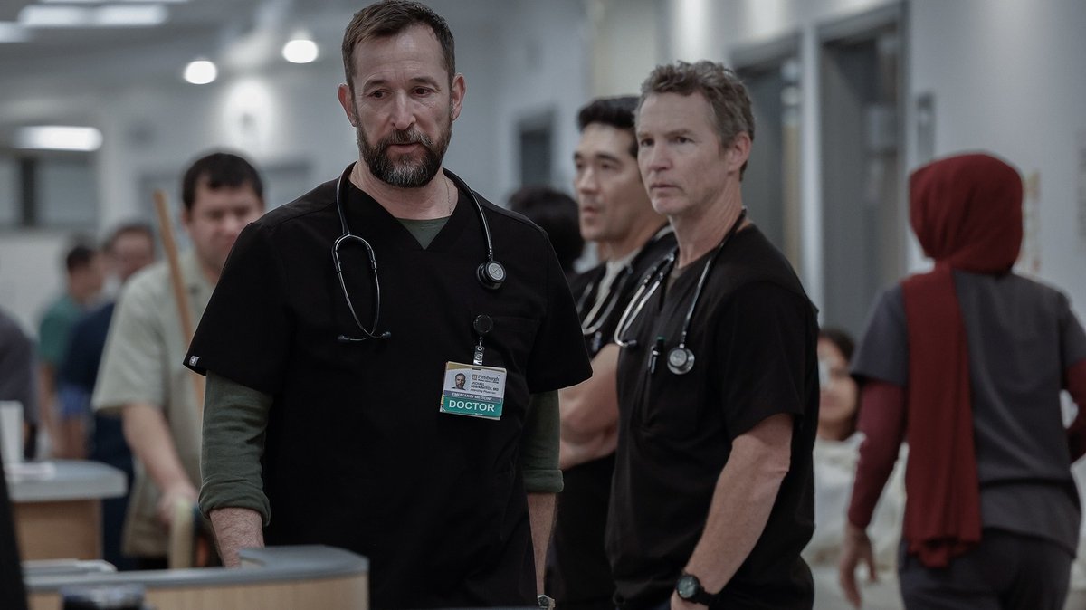 movietvtechgeek's tweet image. The Pitt Night Shift Spin-Off Chances Addressed By Noah Wyle And Showrunner dlvr.it/TS7lJd #TVNews #DramaShows
