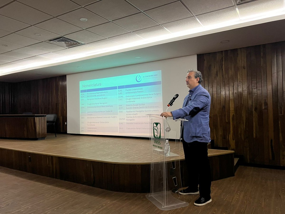 CMUN_Urologia's tweet photo. Agradecemos a todos los participantes y profesores que estuvieron en el curso de Ureteroscopía flexible y que hicieron de este encuentro una experiencia enriquecedora y de alto nivel.
#urología #CMUN #tecnologiamedica #avancesmédicos #saludybienestar #cirugia #ureteroscopia https://t.co/slMix3BK9u