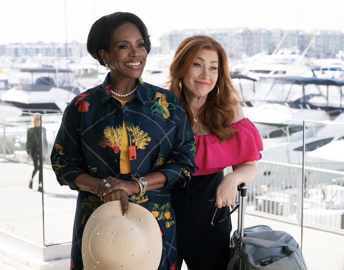 ik they brought their straps with them cuz this is their one chance to get away from their man #yeah #barlissaannualpecsasex