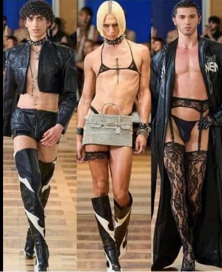 Trumplicans2024.com tweet media