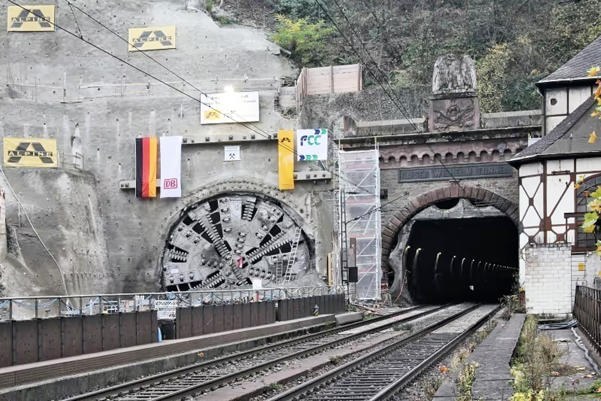 Business sombody might be interesd in:
The Only Proven Concrete Repair Solution to Stop Water Leaks in Critical Infrastructure.
lnkd.in/dtDNB_KJ
lnkd.in/d9PVfJSY
eurastechnology.com/featured-proje…
* Cyprus * United Kingdom
+381643407484 (serbia) &amp; +44 7852 441604