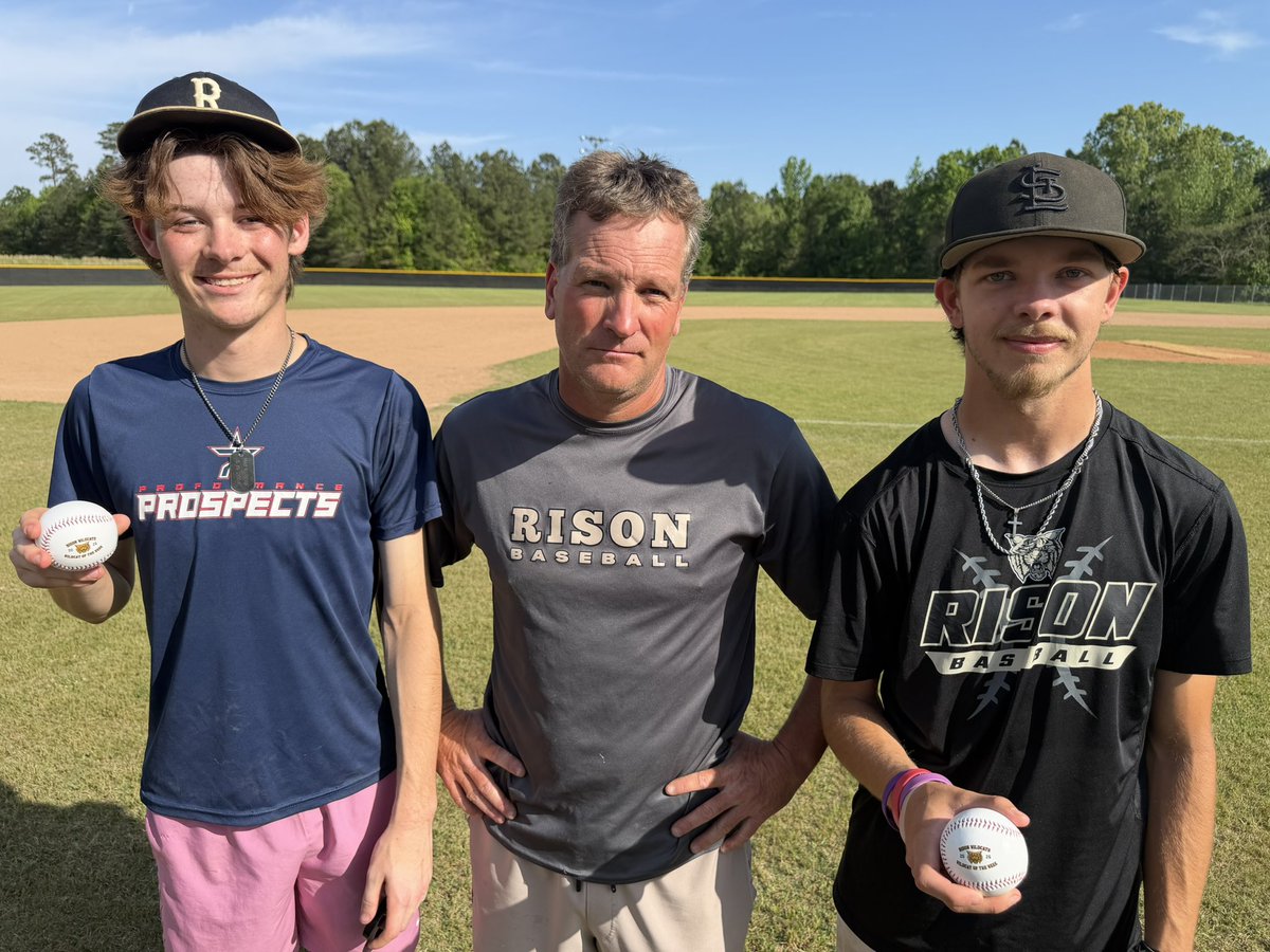 RisonWildcatBSB's tweet image. This week’s Kevin Bonnette State Farm Rison Wildcats of the Week are SR Mason Weaver and JR  @NoahMatheson7. Both pitched complete game victories last week. Matheson broke a school record with 17 K’s in a win over McGehee. @KBoBaseballGuru @ETTaylor79 @tannerspearman #arpreps