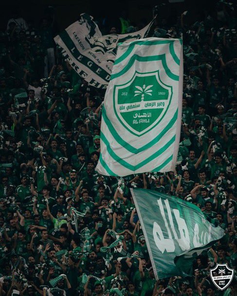fd_leg's tweet photo. الف مبروك يا ملوك ، مباراة نجح فيها ماتياس بقلب الطاوله على الفريق الياباني وتسلطن فيها جالينو بقراراته الشجاعه، شكرا للـ ١١ لاعب فوق أرضية الملعب كانوا رجال وعلى الموعد والشكر كل الشكر للمدرج الأول وتأثيره المعتاد 

باقي خطوه ونرفع الكاس بحول الله 💚
#جالينو 
 #الأهلي_فيسيل_كوبي https://t.co/hlhirEDSN7