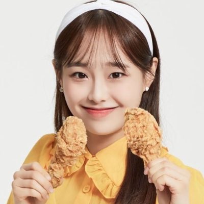 vivi 🎀 c✿mms open ! tweet media