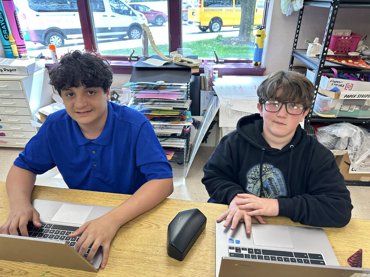 HillsideLV's tweet image. Pajama Day kicked off our Spring Spirit Week! Our students came in extra comfy today after an incredible Showcase Night on Friday 💙☁️

#spiritweek #pjday