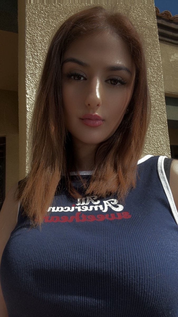 Goddess Zara Stone tweet media