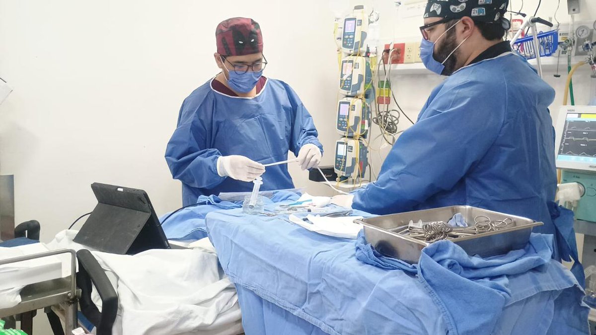 📰 #COMUNICADO
Con incorporación de nuevo nefrólogo, optimiza HG “Aguascalientes” del ISSSTE tiempos de atención de pacientes con insuficiencia renal.
🔗goo.su/bUHj79