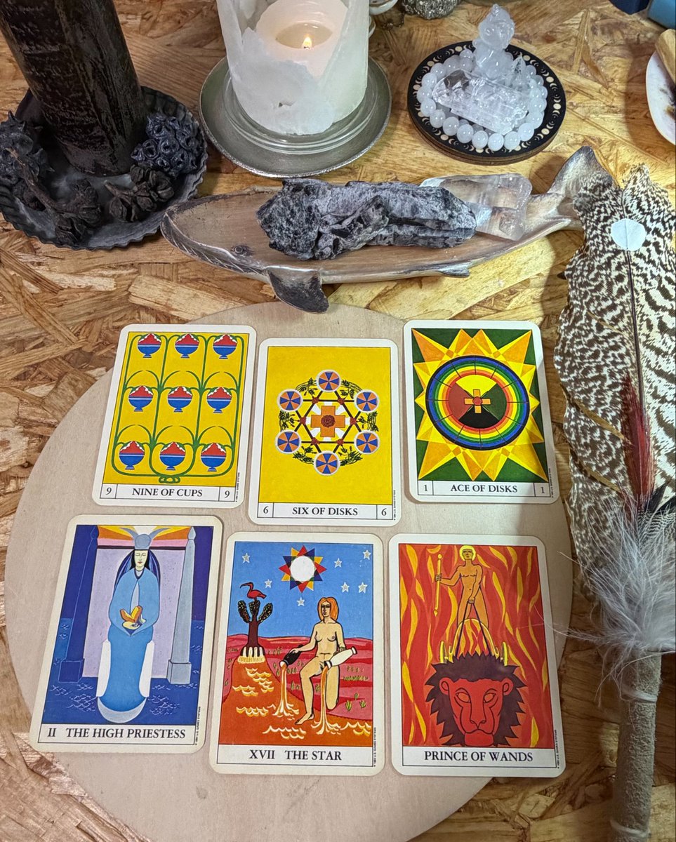 nakou_tarot's tweet image. 2026.4.21 #今日のカード

お金を循環させるってよく言うけれども、今日はまさに循環させてなんぼな日になりそう。元々の循環の良さに上乗せされるのは諦めないあなたの理想と探究心。それが更なる大きな原動力に繋がります。

キーワード
妥協はNG

#tarotmessage