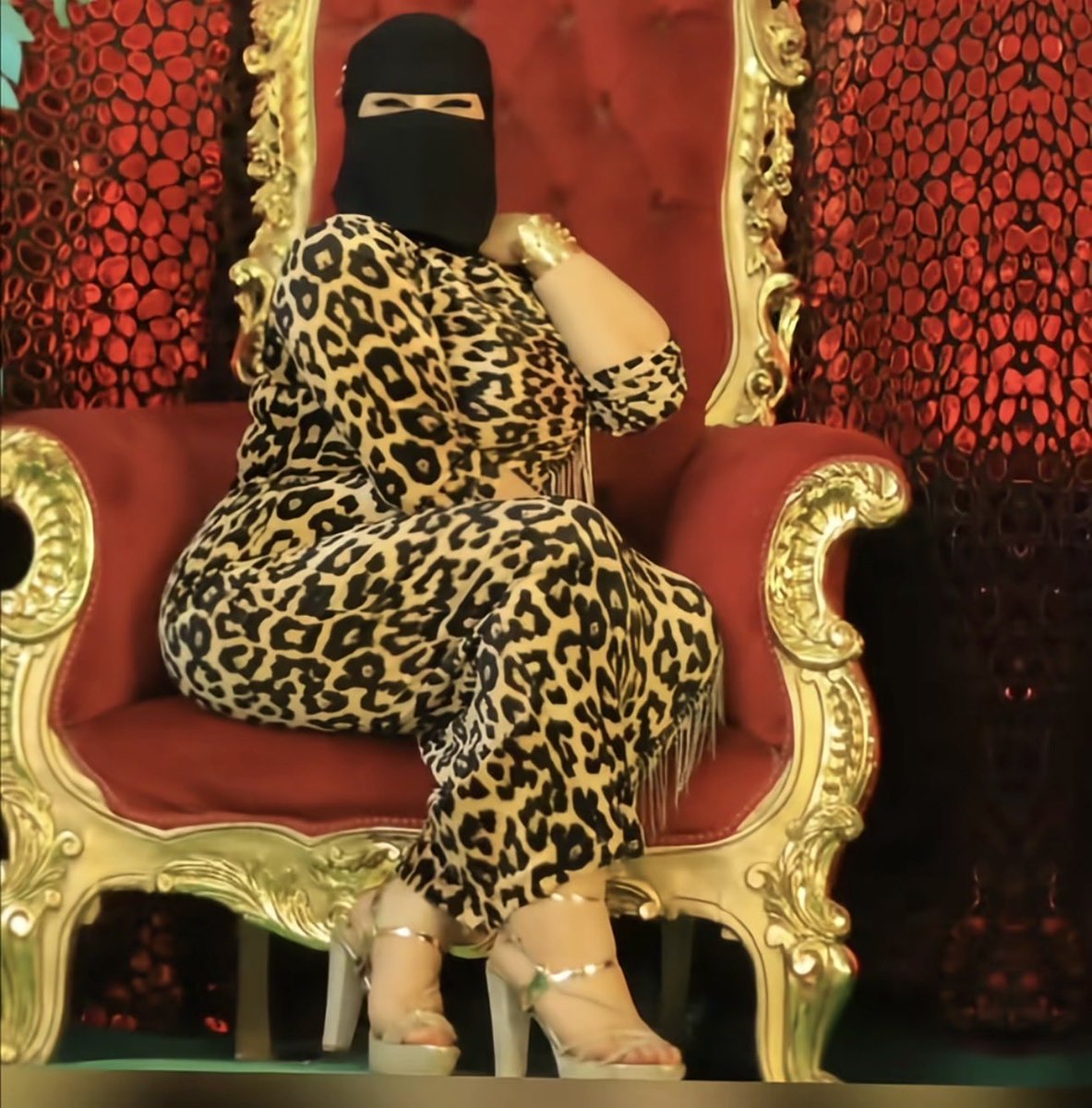 samohamoha tweet media