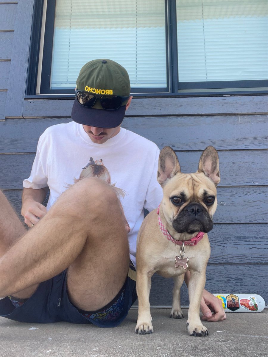 drwpkrrr's tweet photo. Blaze it 🤑 https://t.co/iBD7Bja2bk