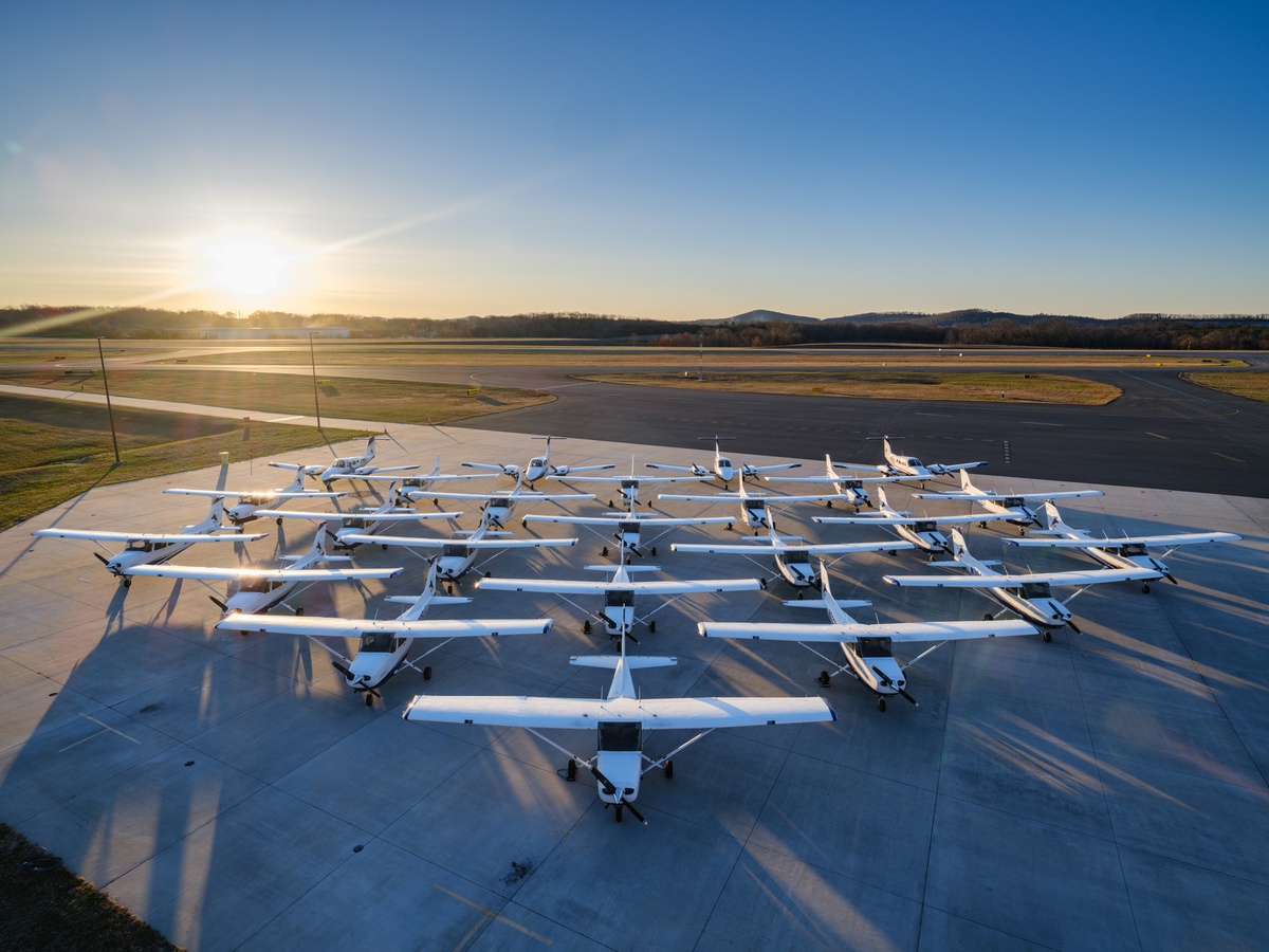 Thermalenergyc's tweet image. One waste stream.

Three products.
🌱 Biochar
🛢️ Biodiesel
✈️ Sustainable jet fuel

All from agricultural or industrial waste.

All with zero CO₂ emissions.

That's TEC's patented pyrolysis model. 

#WasteToValue #CleanEnergy #Biochar #SAF