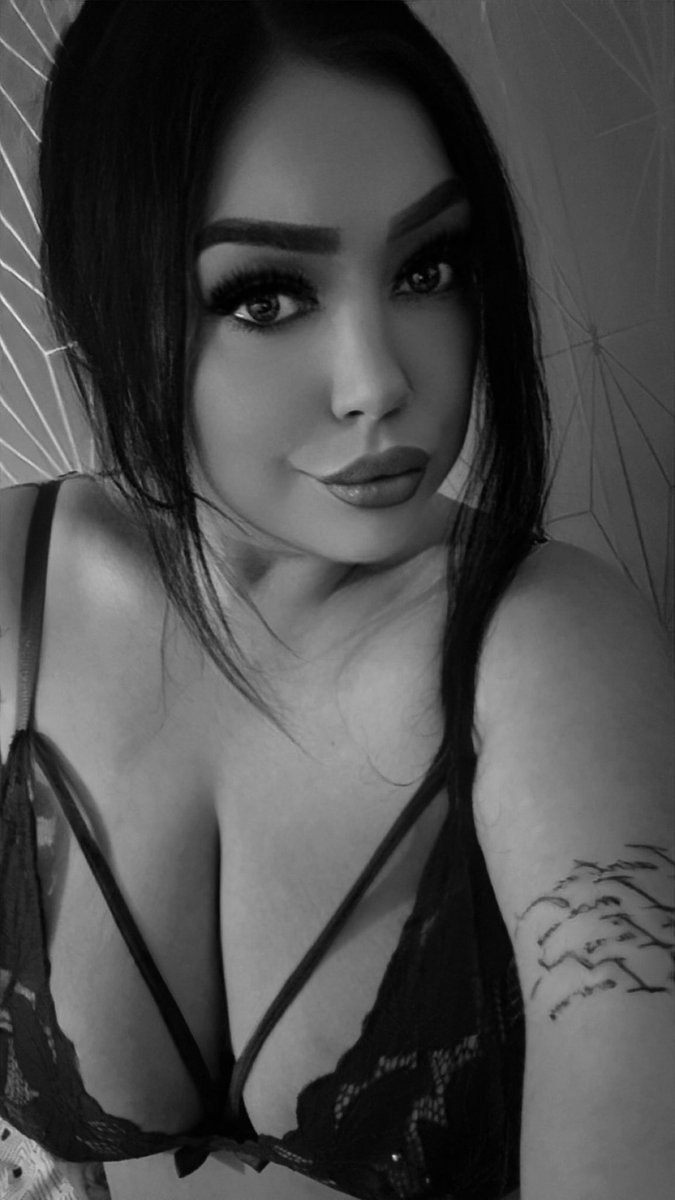 Kelly 🌻🍒💋 tweet media