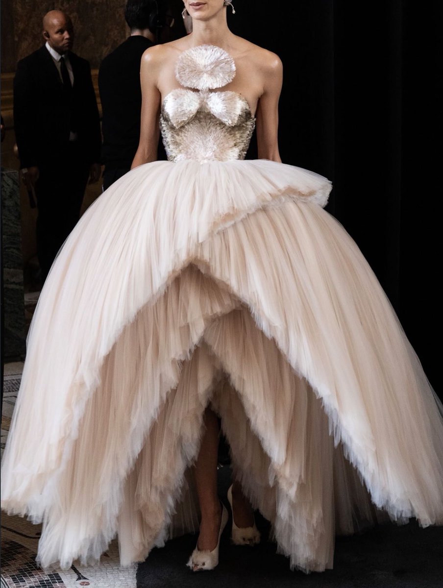 Emily Blunt wears Schiaparelli Couture SS26 at the Devil wears Prada 2 premiere in New York !