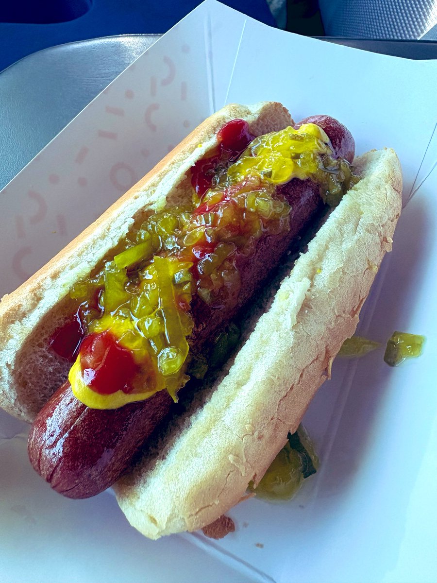 goodbreffis's tweet image. The local gas station has an excellent selection of protein bars.

#health