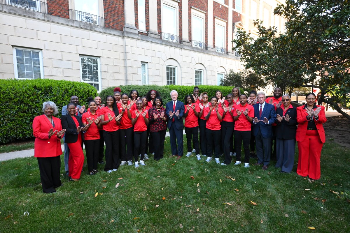 WSSURAMS's tweet image. #WSSUAthletics | We Are Winston.
The Lady Rams were honored by the Winston-Salem City Council and Mayor Allen Joines for their historic season.
#WSSU | #WeAreRising | #LadyRams