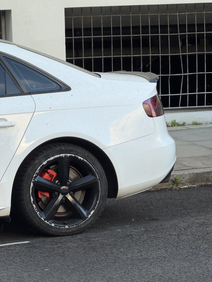 BlackPanthaa tweet media