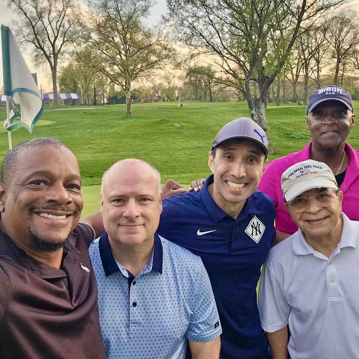 Spark Golf tweet media