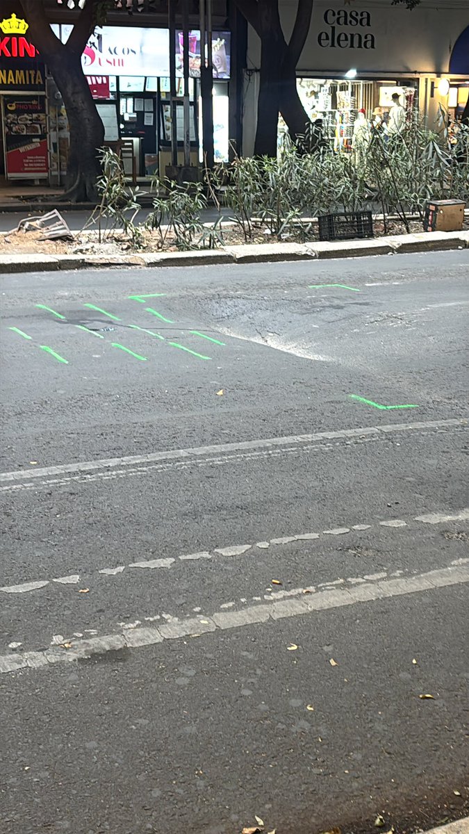 Mira <a href="/AlessandraRdlv/">Alessandra Rojo de la Vega</a> súper hundimiento en Florencia entre Hamburgo y Londres <a href="/alcaldiacuauh/">Vecinos Unidos de la Cuauhtémoc</a> frente al seven
Podría ocasionar daños