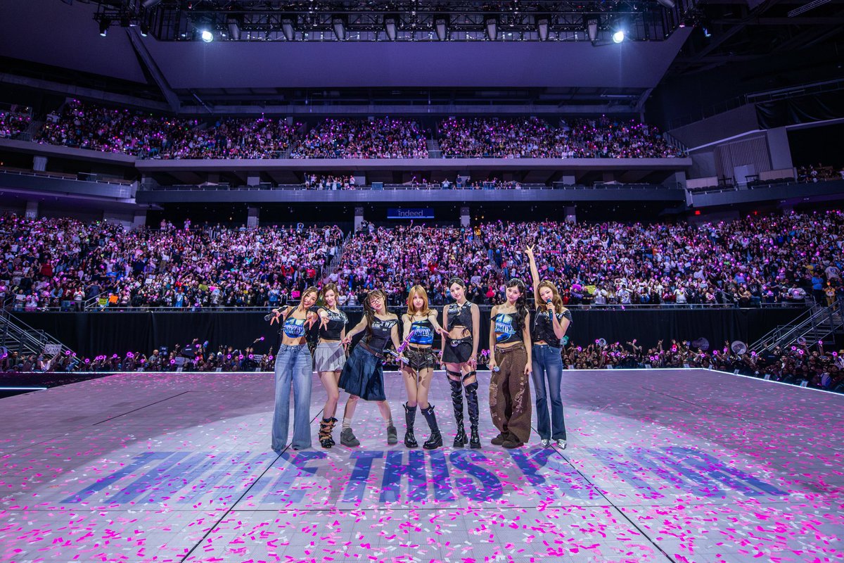 #TWICE SOLD-OUT Lollapalooza Chicago in 2025, breaking multiple records and reaching an attendance of +110,000 fans.

Now in 2026, they just ended the Biggest Girl Group Tour of the Century in the US — In this ‘THIS IS FOR’ era they performed for almost 600,000 ONCEs in the US.