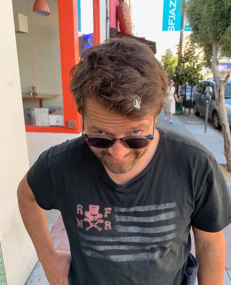 — fifi 🦝 tweet media