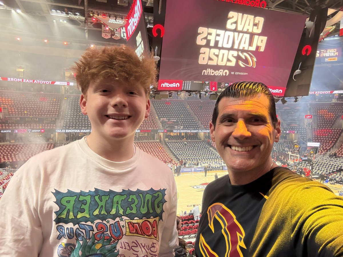 NicholasLesti16's tweet image. Shout out to non other than @ElalcaldeRafa !! Can’t thank you enough, going to be a fun night !! @CavsCare , @cavs  thank you for helping make some great memories with Nico. Finally got a break to take in a playoff game. #memories, #Letemknow,  #RafaSeats