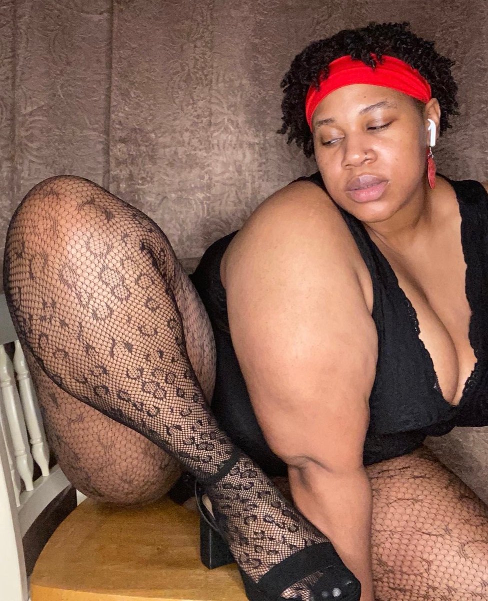 Nikki 🍑💦 tweet media