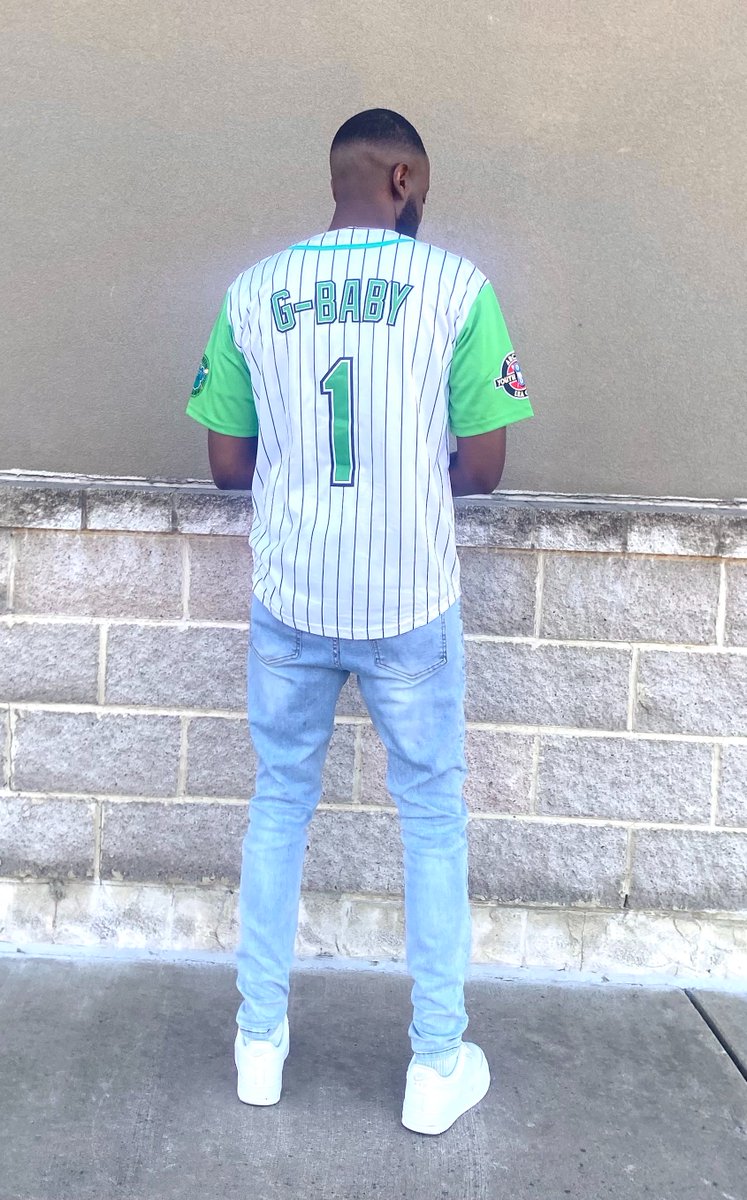 Oso1Hundred's tweet image. Happy 420 Birthday to Me!! #birthday #420day