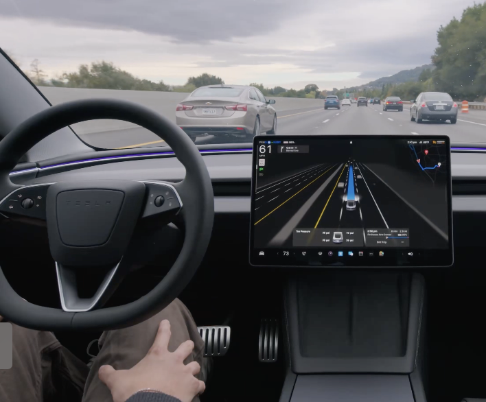 🚨 Spain, Tesla FSD 테스트 현황 공개

1️⃣ FSD(Supervised) 탑재 차량 30대, 스페인 도로에서 테스트 진행 중

2️⃣ 2025년 11월 이후 약 50,000마일 주행, 현재까지 사고 0건

3️⃣ 스페인 당국 입장
“자동화 차량은 이동성을 개선하고 시민들에게 새로운 기회를 제공할 것”

4️⃣ RDW 결정 지지
• EU