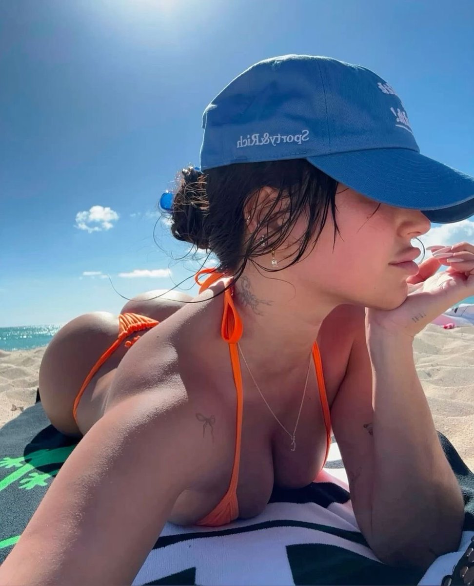 Goddess Karsen tweet media