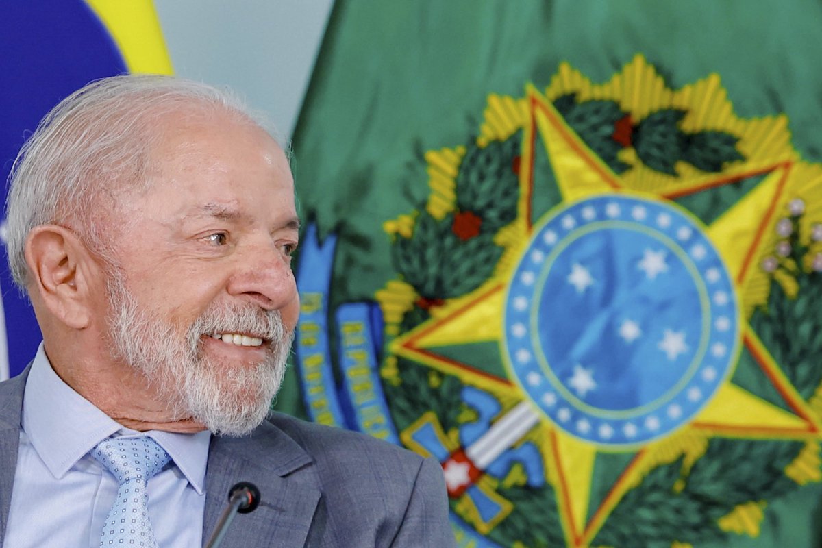 Mais um golaço! Cerca de 65% dos brasileiros querem o fim das bets… 

e o PT ouviu o povo: bancada protocolou PL pra proibir de vez as apostas esportivas no Brasil. Se aprovado, adeus endividamento, vício e propaganda que engana transformando sonho em pesadelo familiar.
