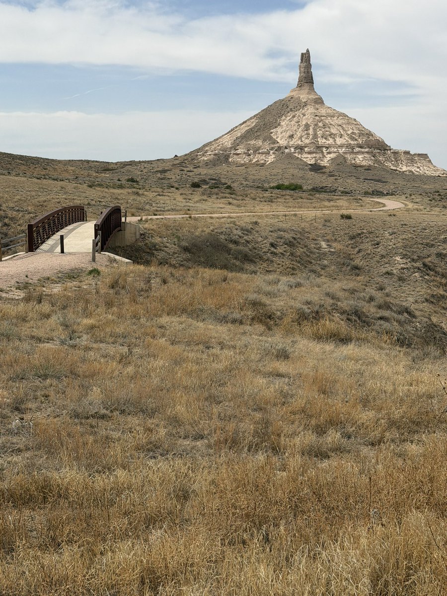 Astro_Clay's tweet image. Took me…, The #Nebrastronaut™️ 60 years to finally see what I’d learned about in elementary school.  Pretty cool! #ChimneyRock #OregonMormonTrails @GoBluejays1