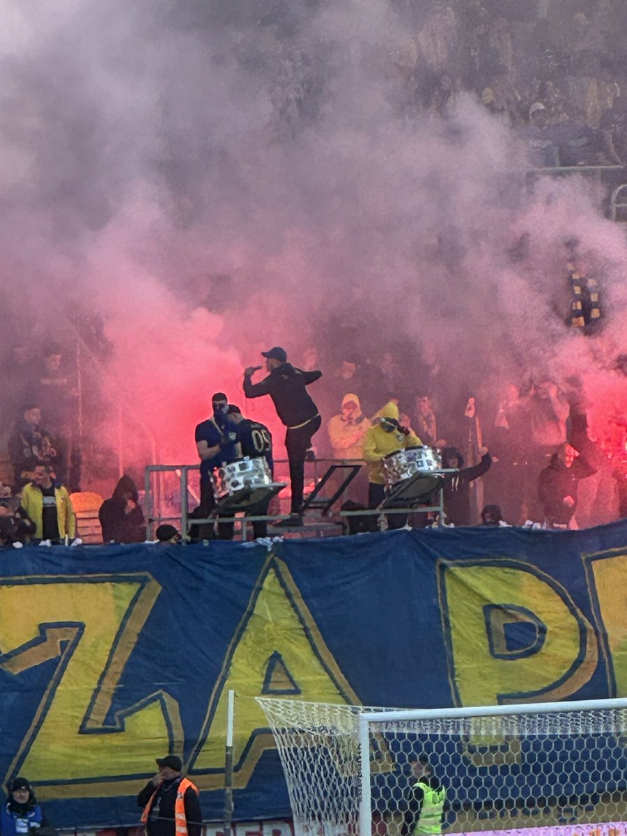 bloohair1970's tweet image. @ArkaGdyniaSA 0 @Jagiellonia1920 3 superb noise from both sets of fans and an away win after Arka were left to rue missed chances and found the opposition keeper in unstoppable form. #groundhopping