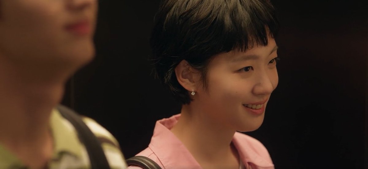 yumi really wanted to have that chicken with him and their smiles in the elevator they are going to be really cute when they get together and become a couple #YumisCells3 #YumisCells3Ep4