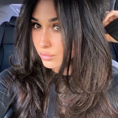Goddess Tess tweet media