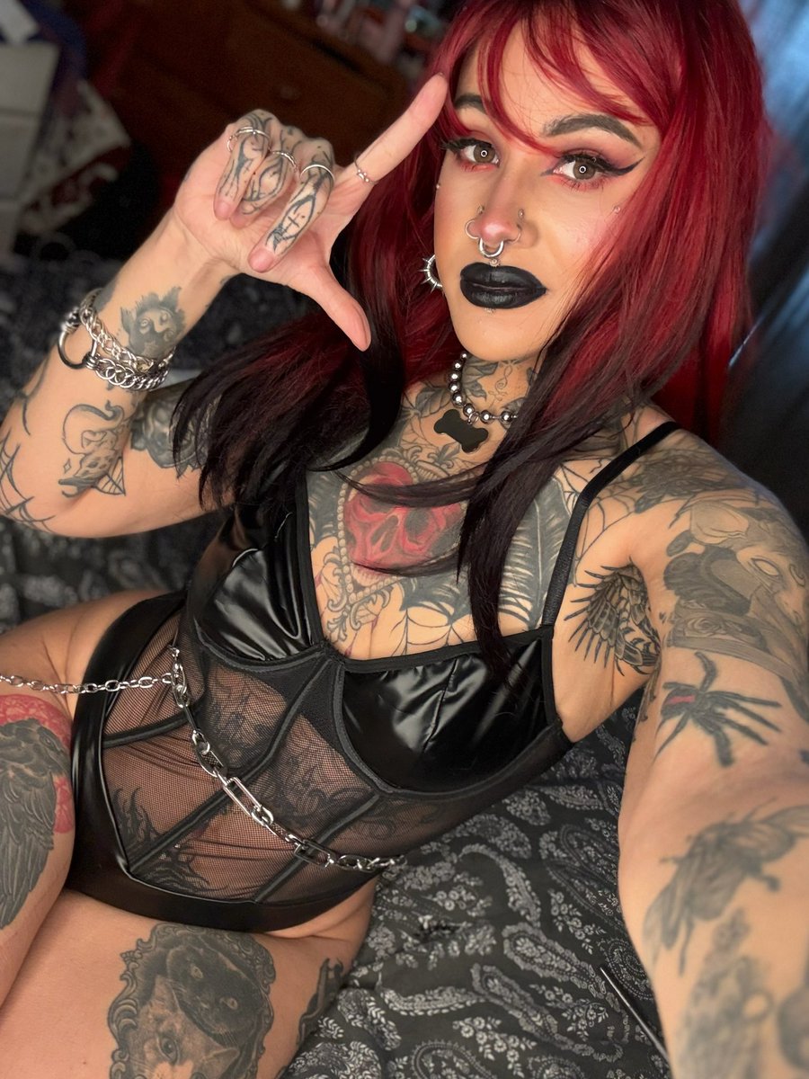 ⋆˚꩜｡ WorshipSchlampe ⋆˚꩜｡ Findom tweet media