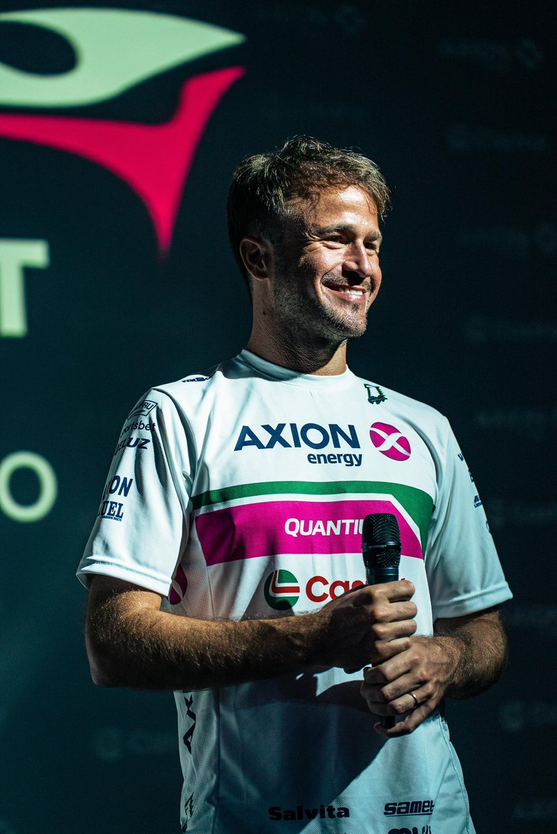 LLEGÓ EL DÍA! 🏁🔥

Hola a todos! Hoy es un día muy especial. Ya está online mi nueva página oficial! 👨‍💻

Siempre quise tener un lugar propio donde estemos más cerca, y gracias a la gente de RADIKAL, que le puso todo el empuje y la calidad que faltaba, hoy este sueño es una