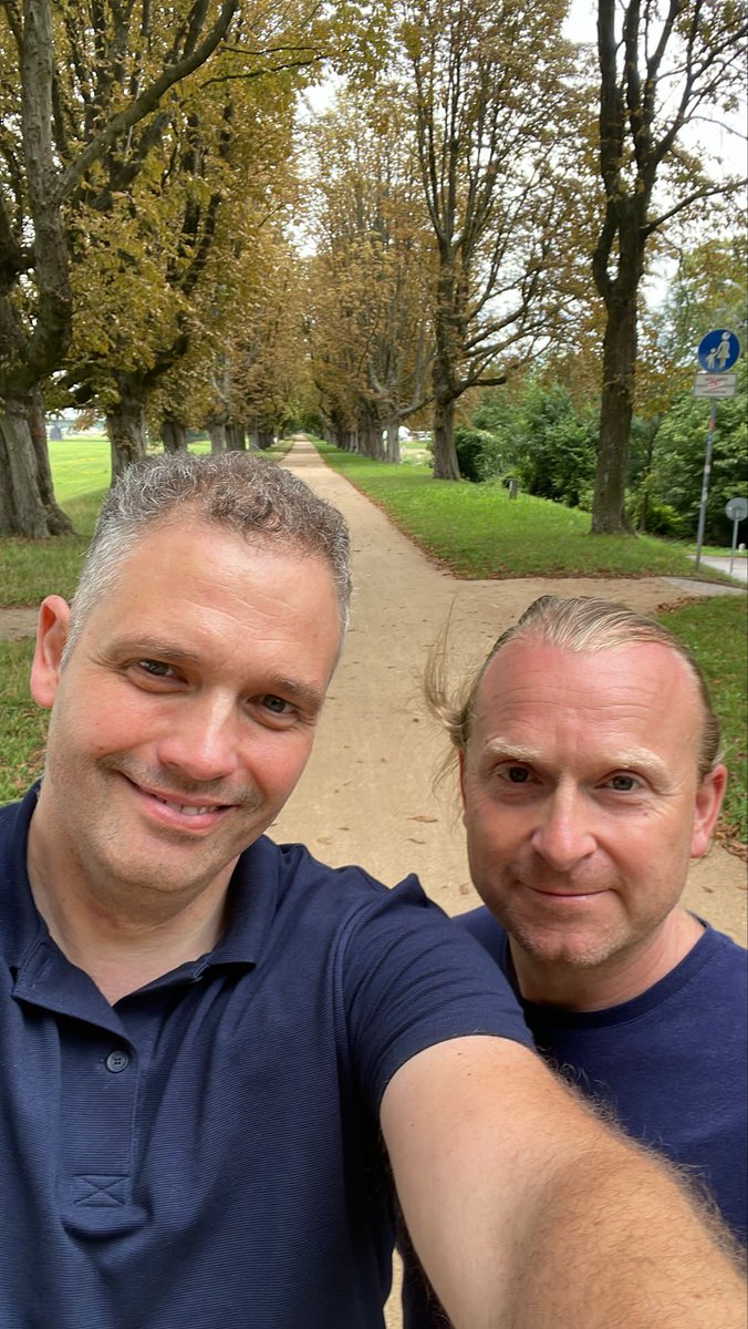 thorsten9090's tweet photo. Happy to see you my friend.
#Germany #friends #Duesseldorf https://t.co/KjcWV8EQkr