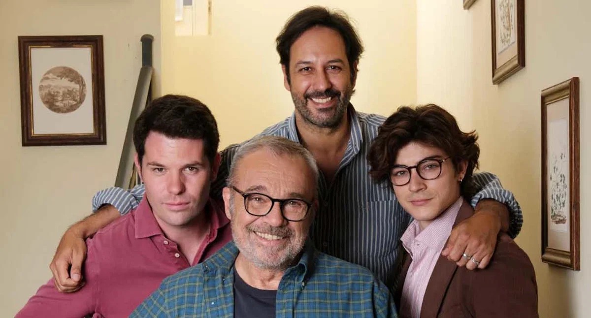 La seconda puntata ha avuto il ritmo dei cesaroni originali con momenti di divertimento,casini e storie personali che si intrecciano tra loro,l'essenza di alcuni personaggi si sente ma questa puntata mi è piaciuta e sta finalmente ingranando.Siete la mia famiglia😭❤️🏡 #icesaroni