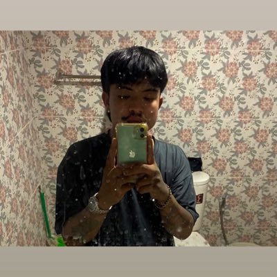 Parnlee1998's tweet photo. #NewProfilePic https://t.co/MGYizRFmJs