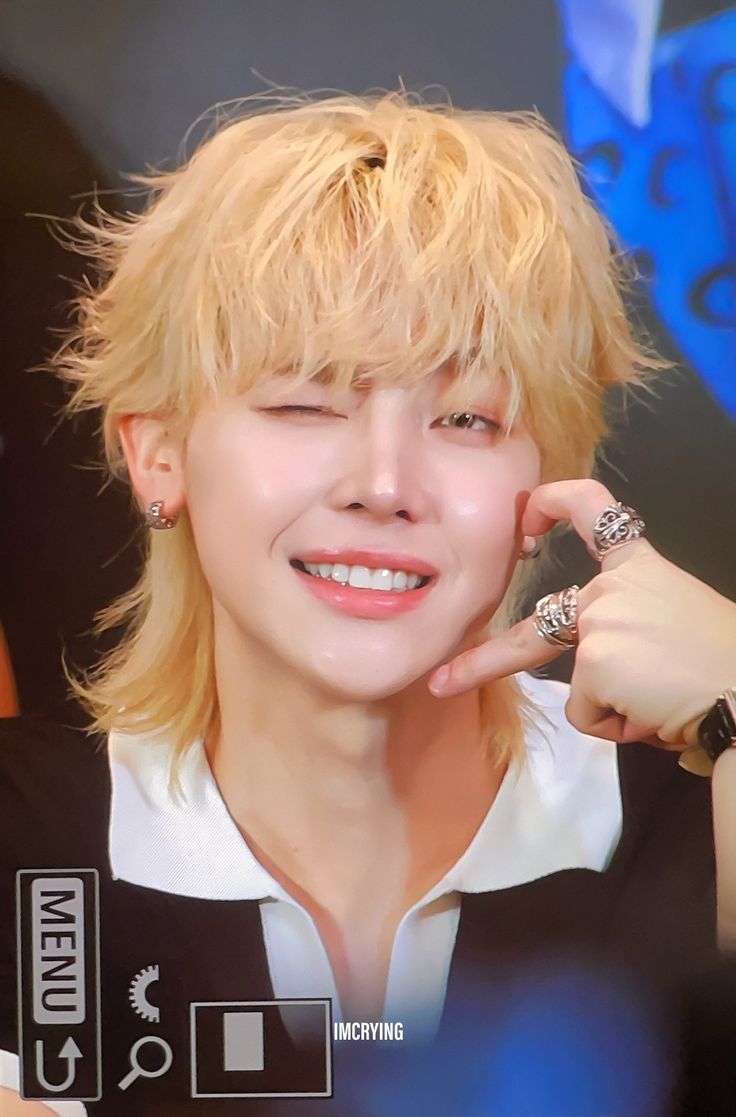 leeiteminhoempo's tweet image. Nicholas (&amp;amp;team) — Yoon jiheon (honey trouble) 

#sameperson
