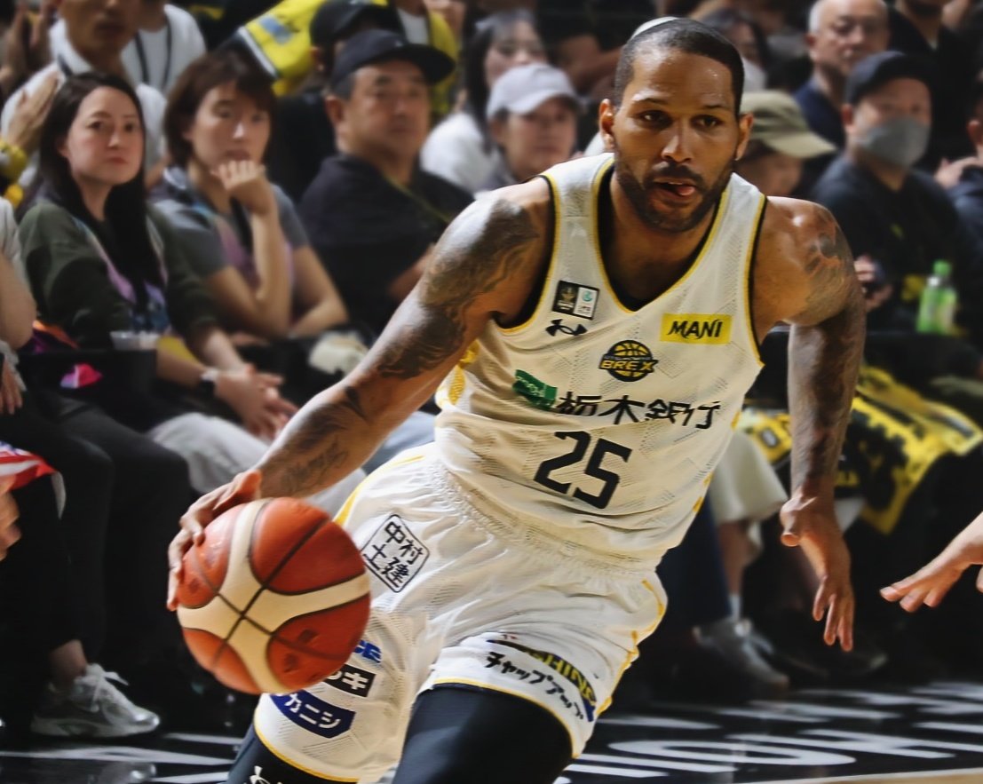 𝑅𝑦𝑂❁𝑓𝑢𝑤𝑎 tweet media