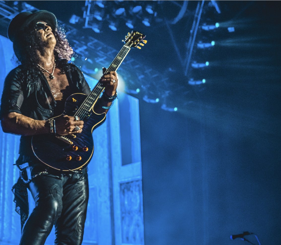 São Paulo, vocês foram absurdos!
Que barulho… que energia.
Bom demais estar de volta com vocês.
Obrigado a todo mundo que colou! 
~
São Paulo, you were unreal!
That noise… that energy.
So good to be back with you.
Thank you to everyone who came out!