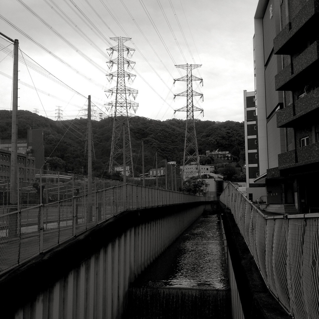a4w's tweet image. #instagram #osunow #いまそら #今日の鍋田川 #鉄塔 #定点観測 #Lenka