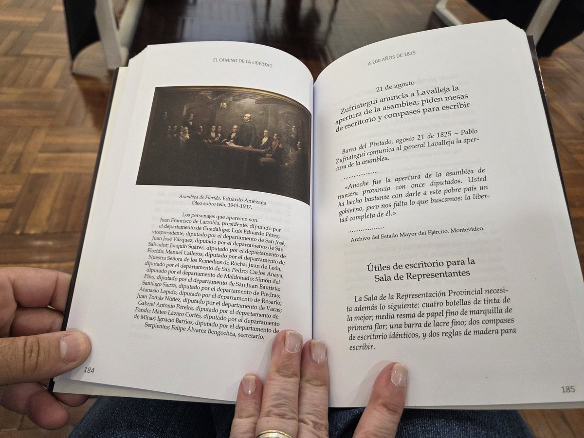 AndreaBrugman's tweet photo. En en CAEF Florida @valentin_t presentó :El Camino de la Libertad", una obra que rinde homenaje a los héroes de hace dos siglos y acerca sus voces para entender, reflexionar y aprender. https://t.co/JAVOQUXRft