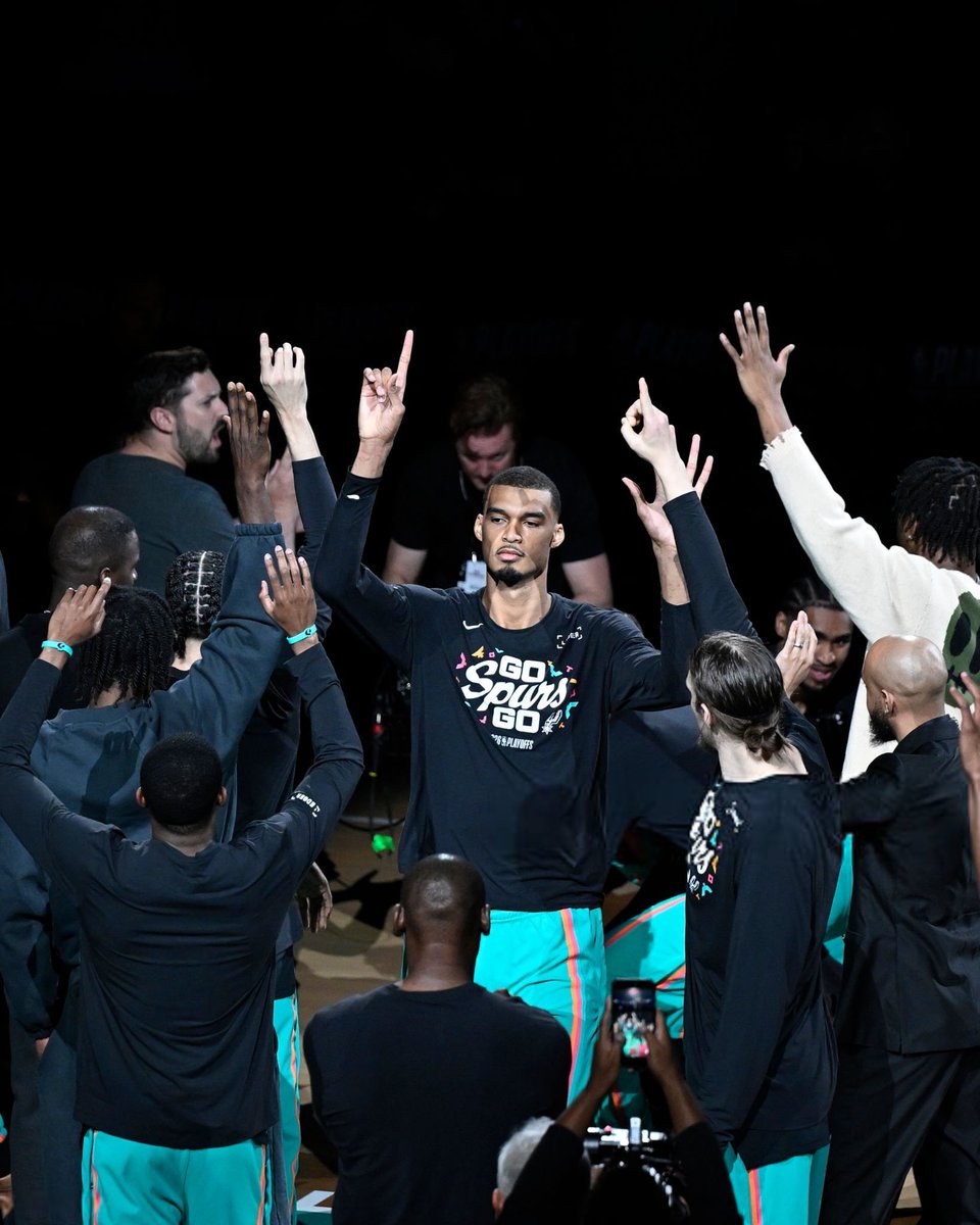 سان أنطونيو سبيرز tweet media